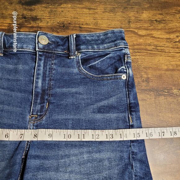 American Eagle Hi Rise Midi Shorts Size 6 Super Stretch Medium Dark Wash NWOT - Picture 7 of 11